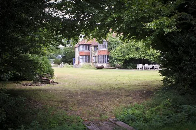 West Sussex medieval manor, H170 (photo 38)