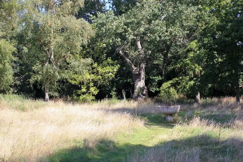West Sussex medieval manor, H170 (photo 47)