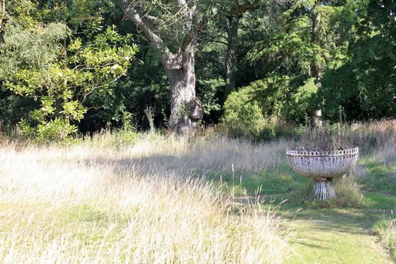 West Sussex medieval manor, H170 (photo 48)