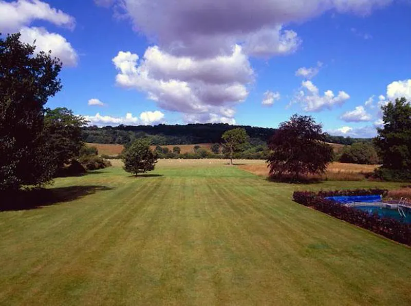 Swimming pool - outdoor at West Sussex medieval manor, H170 (photo 51)