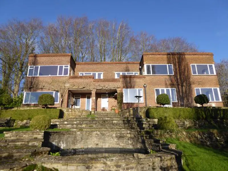 Farnham art deco house, E388 (photo 36)