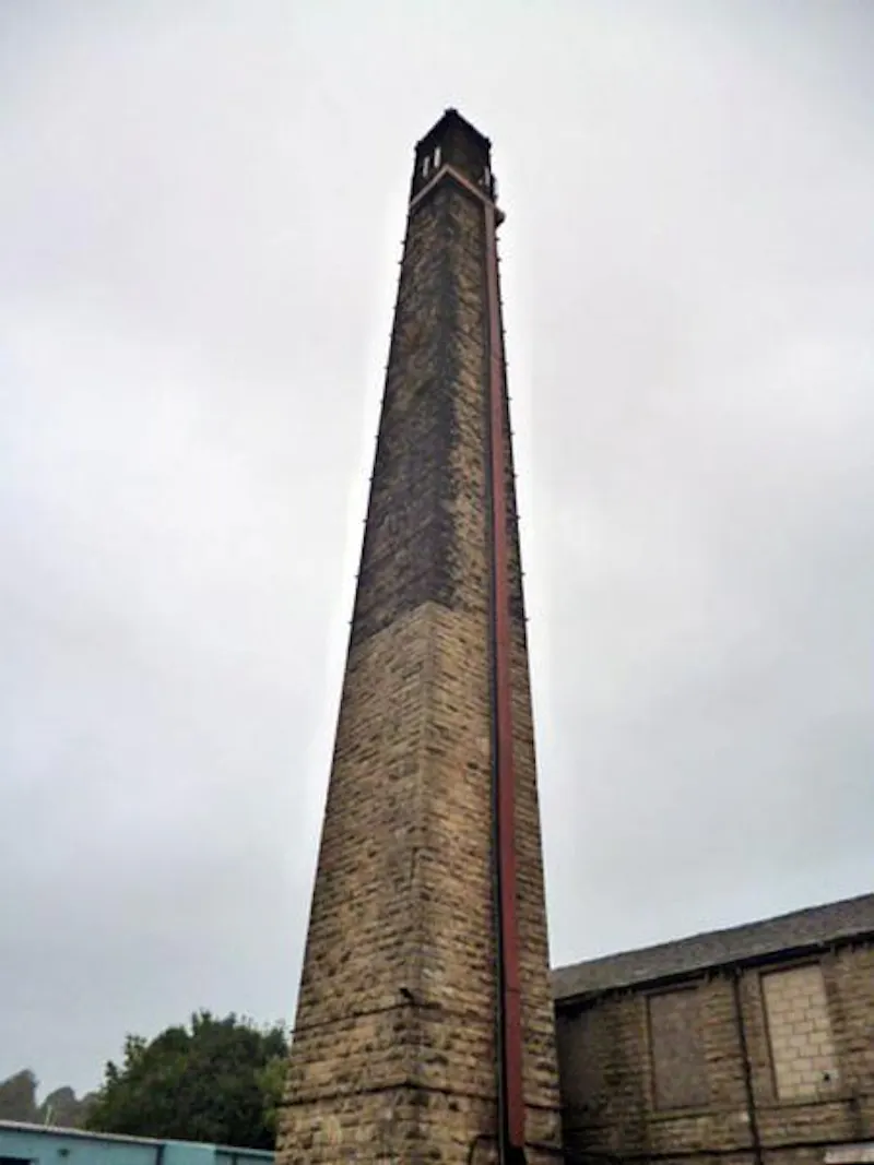 Large factory space near Burnley, N241 (photo 27)
