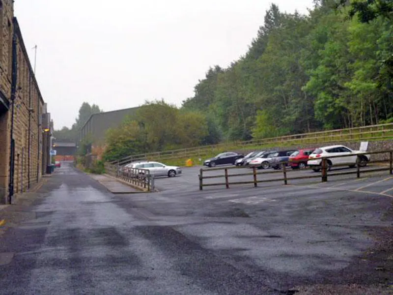 Large factory space near Burnley, N241 (photo 31)