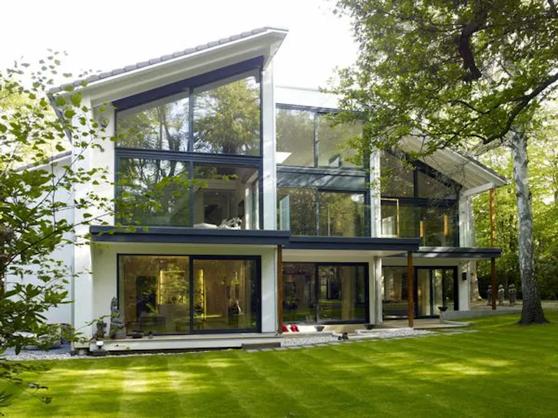 Glamorous Northwood house, K385 (photo 30)