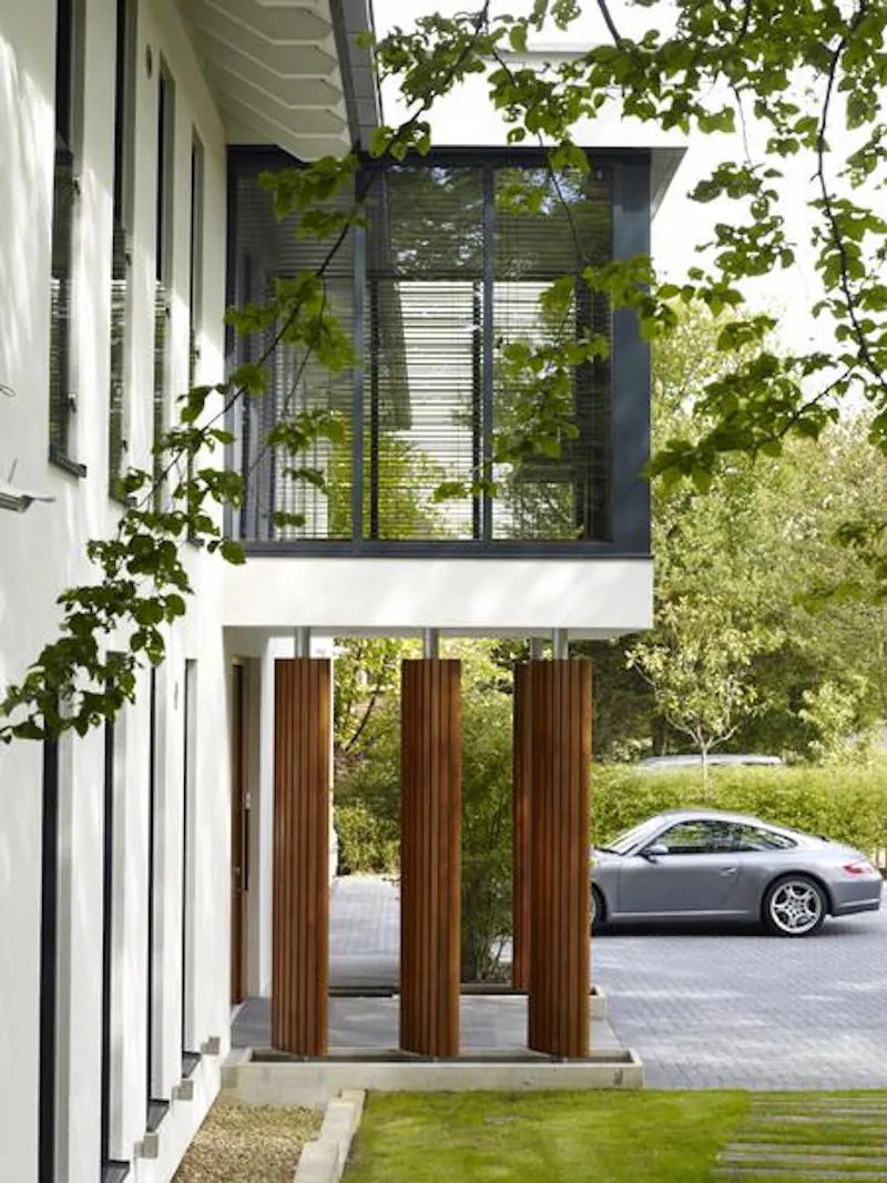 Glamorous Northwood house, K385 (photo 35)
