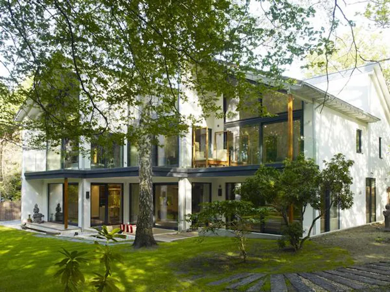 Glamorous Northwood house, K385 (photo 37)
