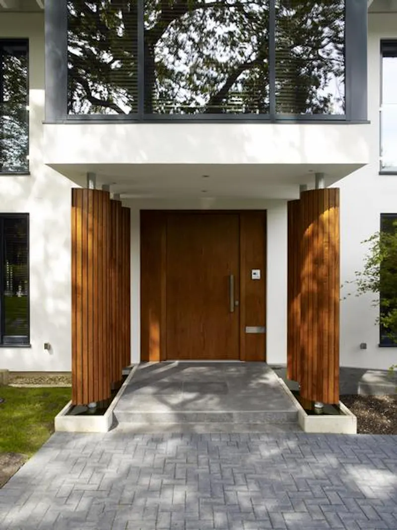 Glamorous Northwood house, K385 (photo 44)