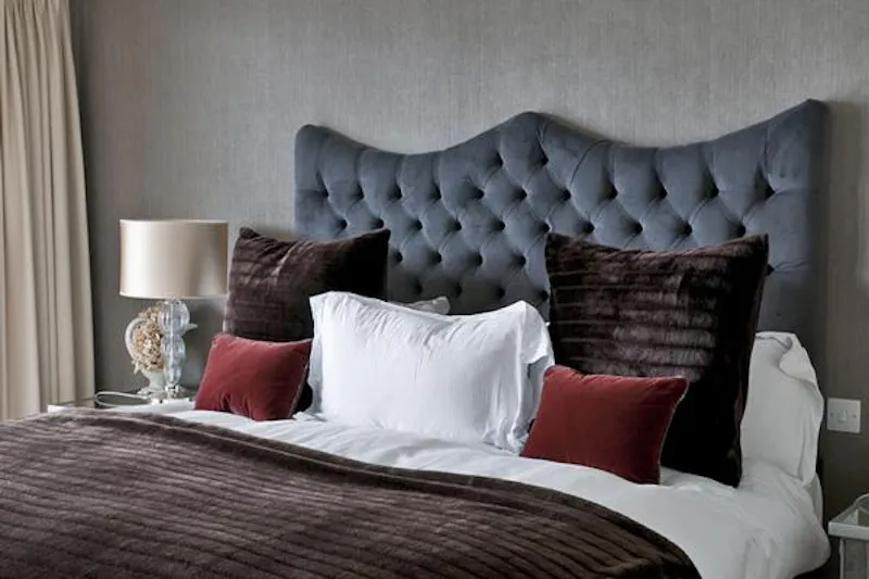 Bedroom at Luxury Cotswold lakeside lodge, K386 (photo 14)