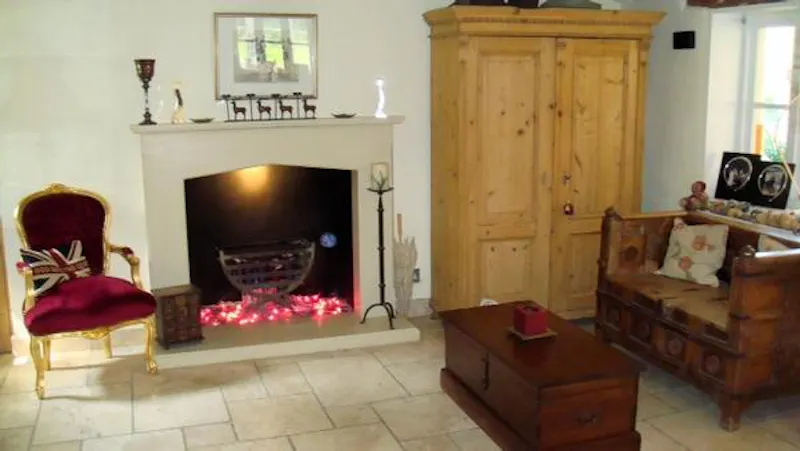 Drawing room at Film location C848 in Surrey (photo 9)