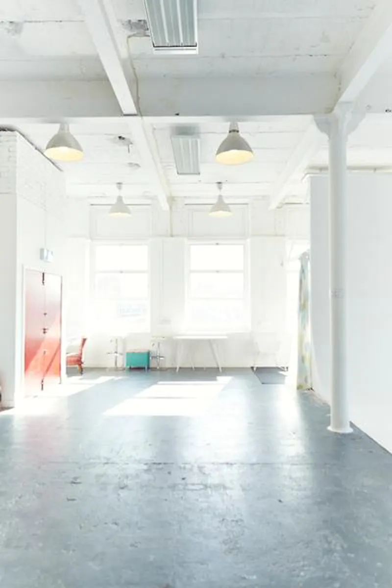 Bright South Bermondsey studio, N254 (photo 20)