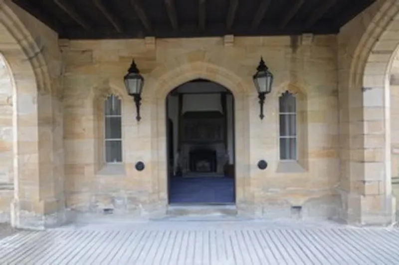 19th century vacant Durham castle, G281 (photo 18)