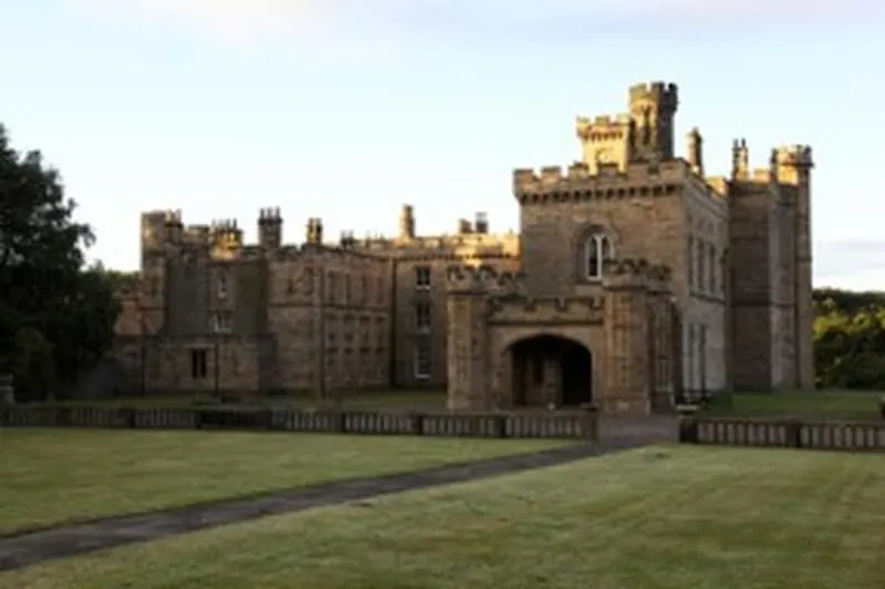 19th century vacant Durham castle, G281 (photo 66)