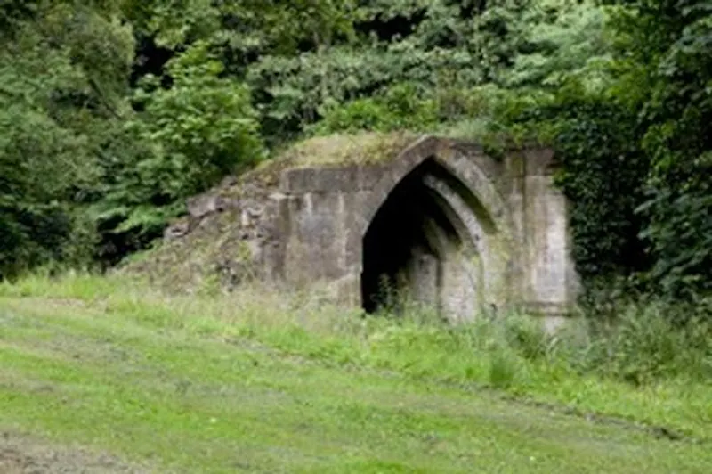 19th century vacant Durham castle, G281 (photo 68)