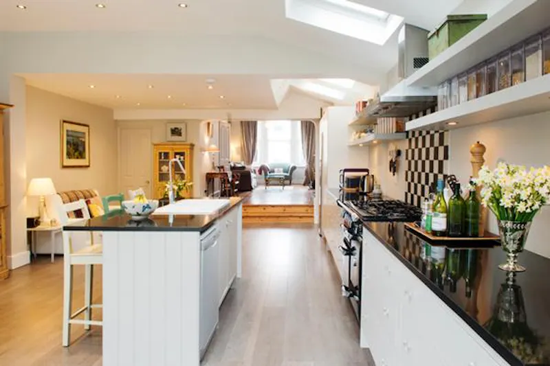 Kitchen at Contemporary Earlsfield house, E394 (photo 2)