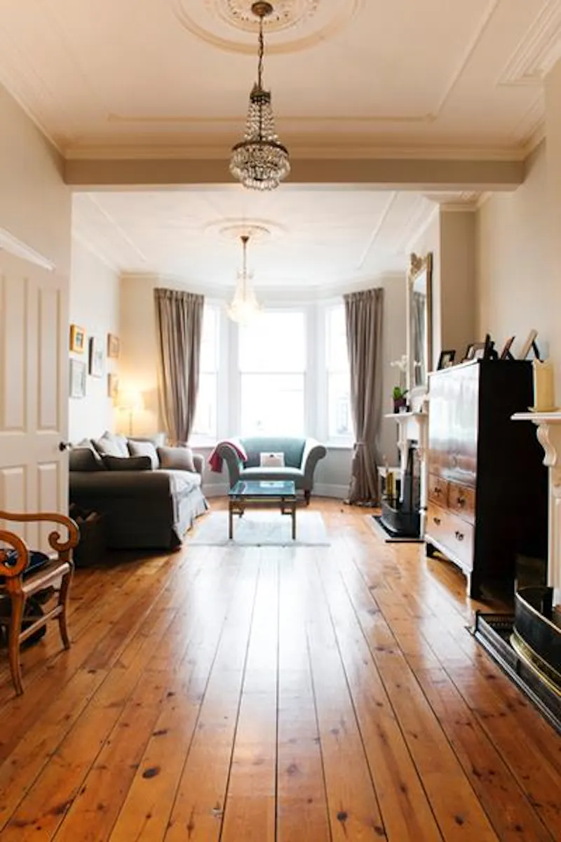 Living Room at Contemporary Earlsfield house, E394 (photo 10)