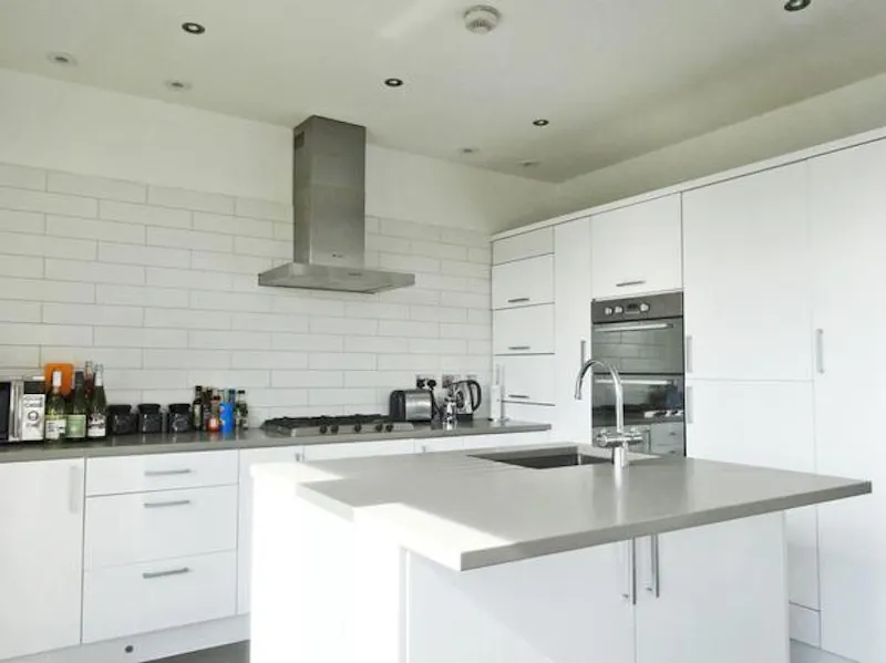 Bright Chalk Farm apartment., F1047 (photo 9)