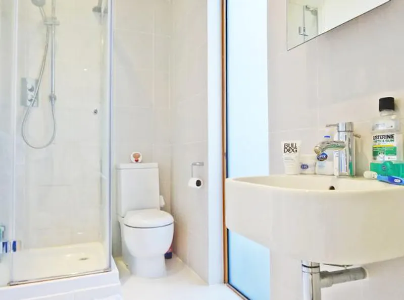 Bright Chalk Farm apartment., F1047 (photo 21)