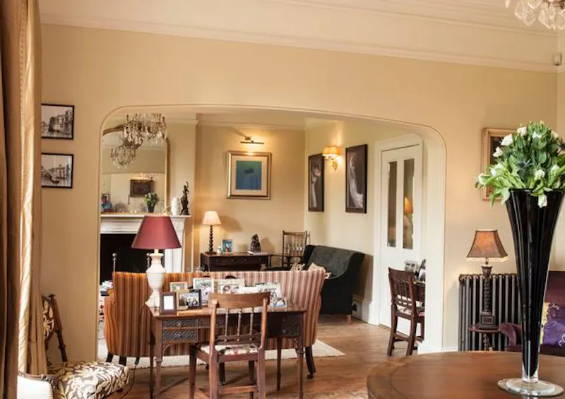 Hemingford Grey Manor house, B1637 (photo 6)