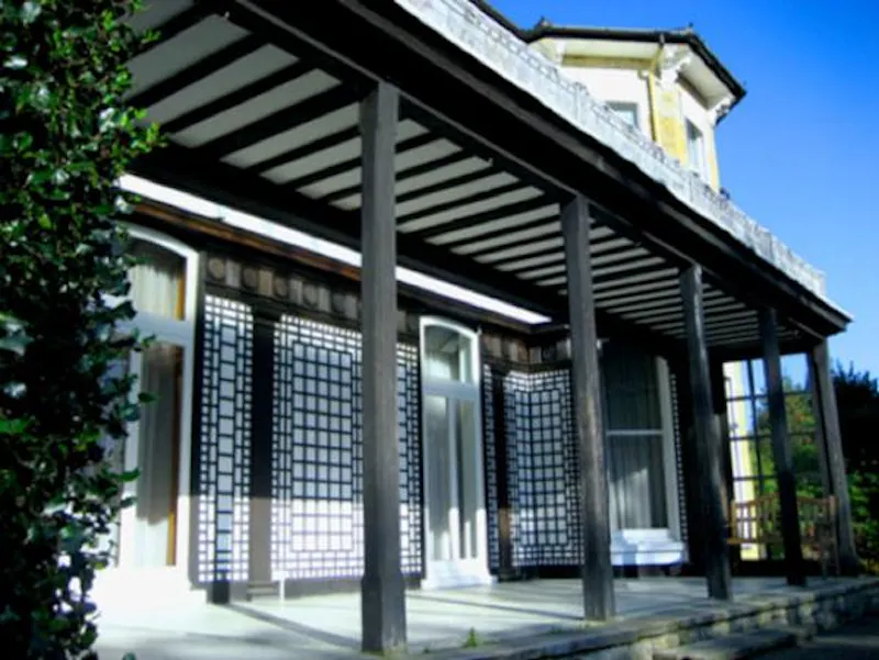 Terrace/Patio at Chislehurst conference centre, P588 (photo 9)