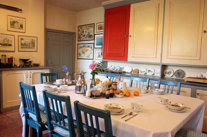 Kitchen at Stunning Kimmeridge estate, A1349 (photo 25)