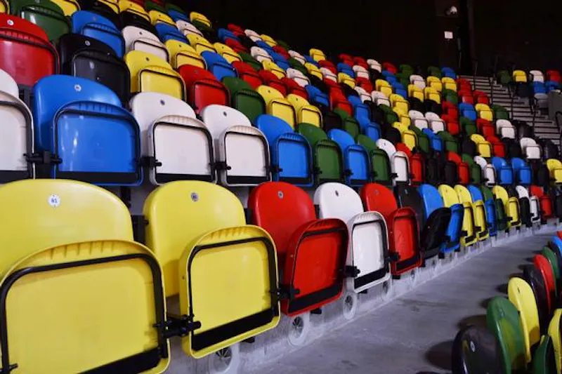 Extensive sports arena in Hackney, Q73 (photo 32)