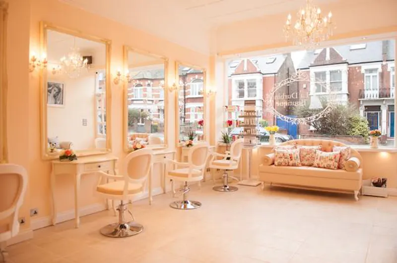Tiled at Luxury Fulham hairdresser, SHOP27 (photo 1)