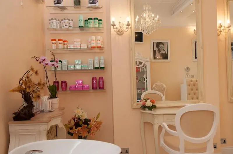 Luxury Fulham hairdresser, SHOP27 (photo 7)