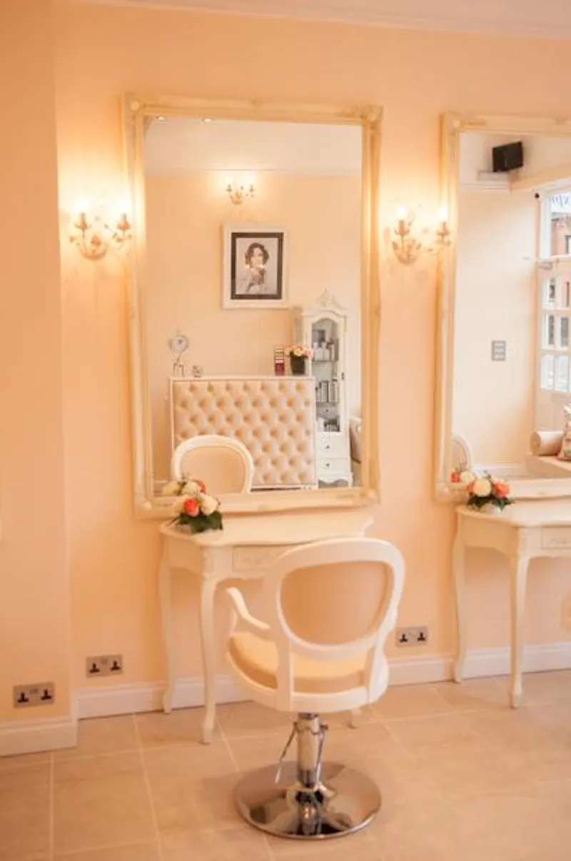 Luxury Fulham hairdresser, SHOP27 (photo 9)