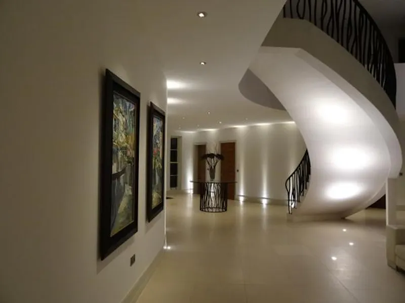 Modern mansion near Liss, D2179 (photo 4)