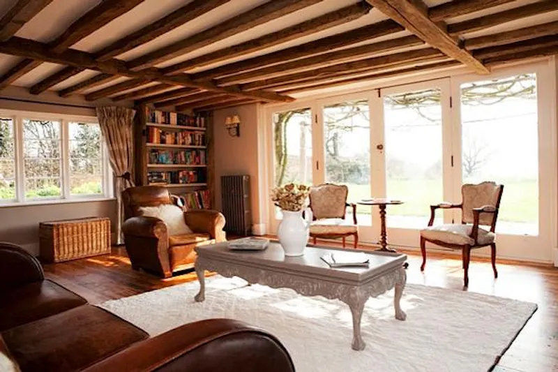 Medieval Kentish country house, M285 (photo 3)