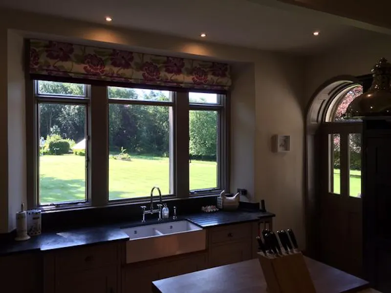 Substantial Downham manor house, G283 (photo 4)