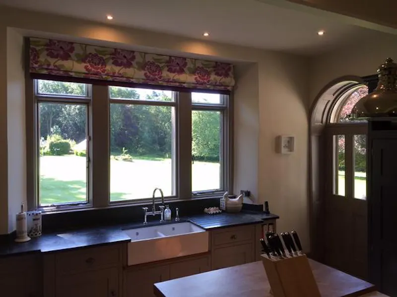 Substantial Downham manor house, G283 (photo 6)