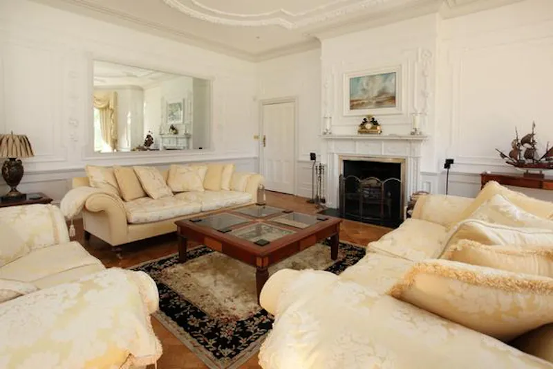Substantial Downham manor house, G283 (photo 17)