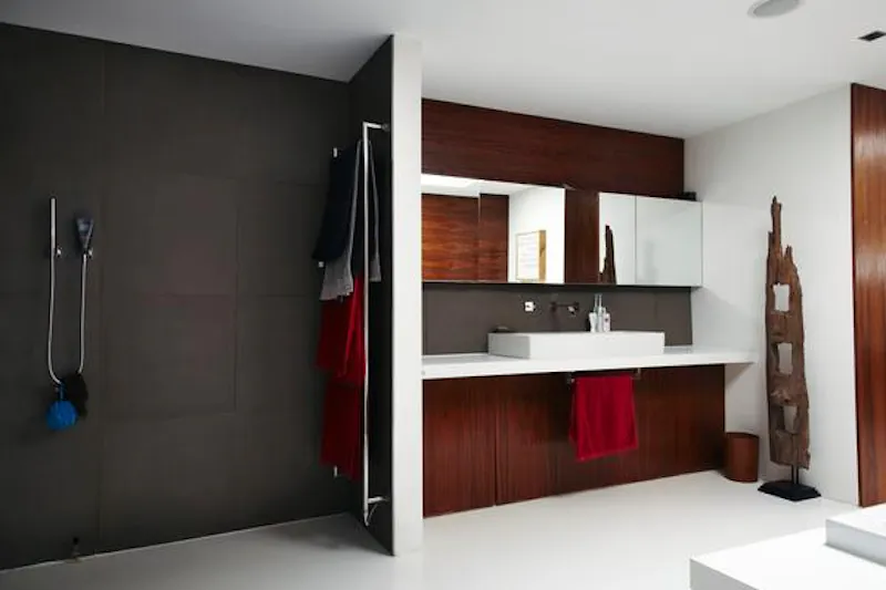 Bromley Modernist house, K391 (photo 23)