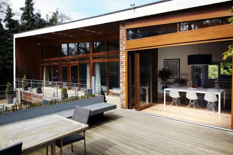 Terrace/Patio at Bromley Modernist house, K391 (photo 32)