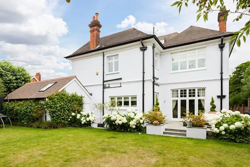 Wimbledon indoor pool house, D2181 (photo 34)