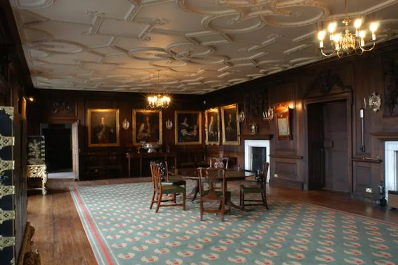 Drawing room at Grand Galloway castle , G284 (photo 4)