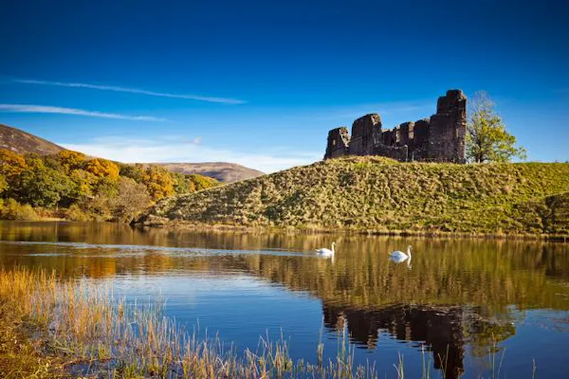 Lake at Grand Galloway castle , G284 (photo 19)