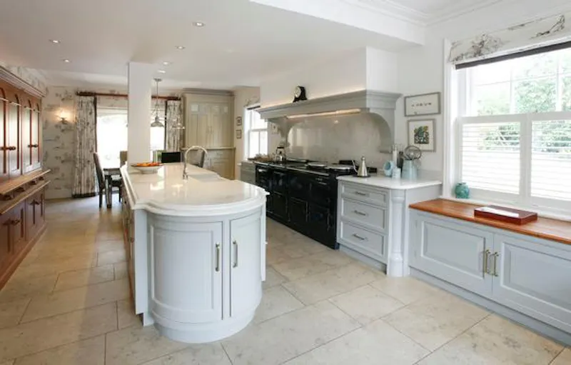 Kitchen island at Film location D1528 in Surrey (photo 3)