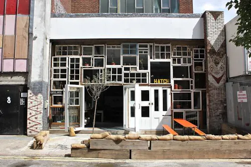 Quirky Homerton cafe, R784