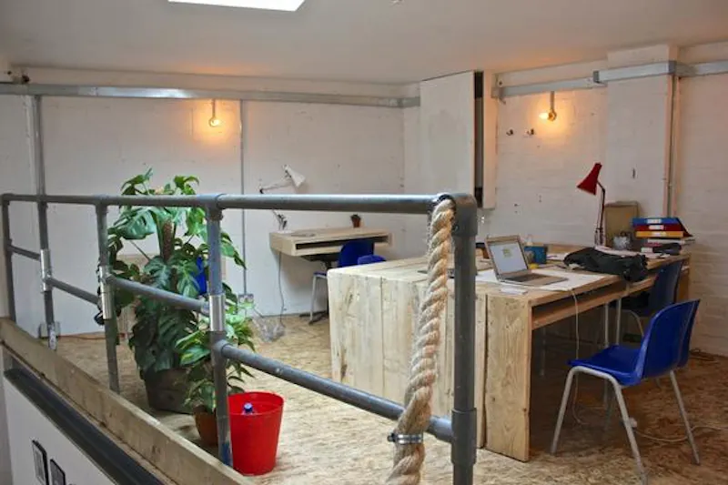 Mezzanine at Quirky Homerton cafe, R784 (photo 19)