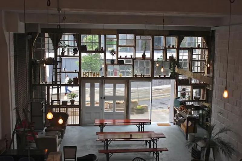 Quirky Homerton cafe, R784 (photo 21)
