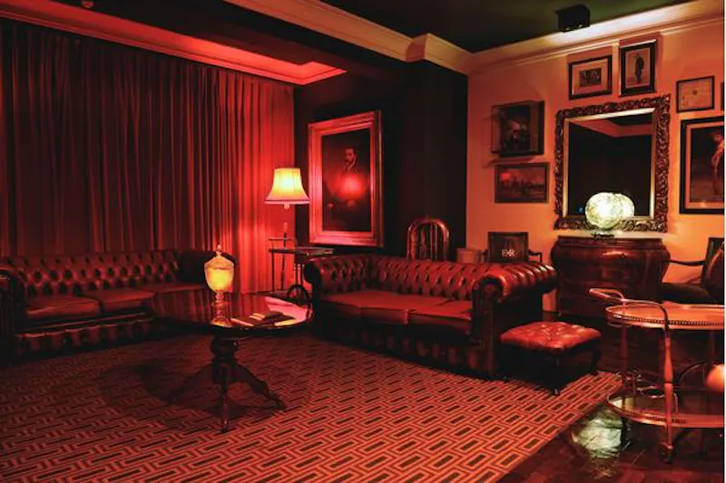 Shoreditch gentlemen's club, R785 (photo 1)