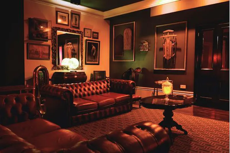 Shoreditch gentlemen's club, R785 (photo 2)