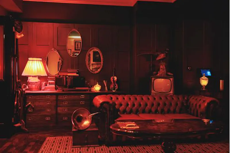 Shoreditch gentlemen's club, R785 (photo 4)