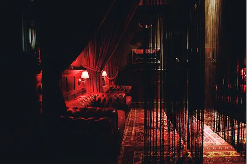 Shoreditch gentlemen's club, R785 (photo 5)