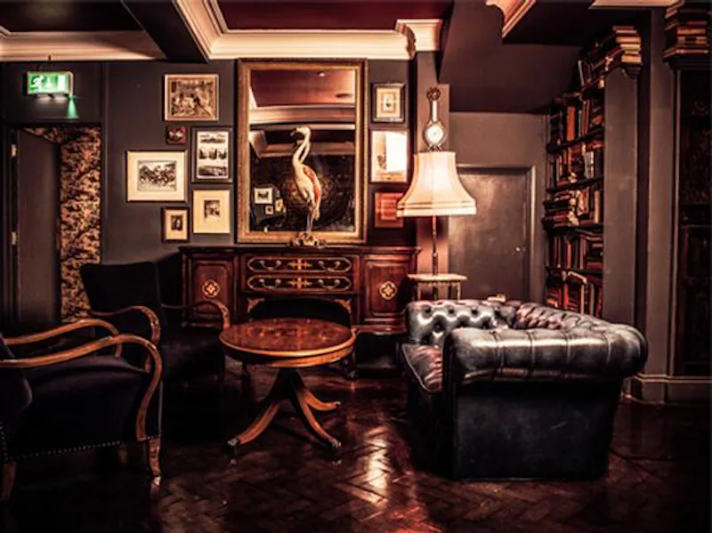 Shoreditch gentlemen's club, R785 (photo 8)