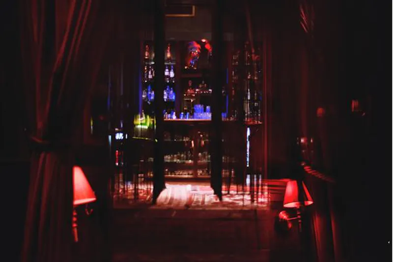 Shoreditch gentlemen's club, R785 (photo 10)