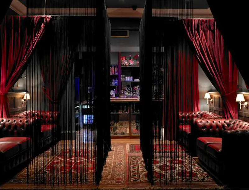Shoreditch gentlemen's club, R785 (photo 17)