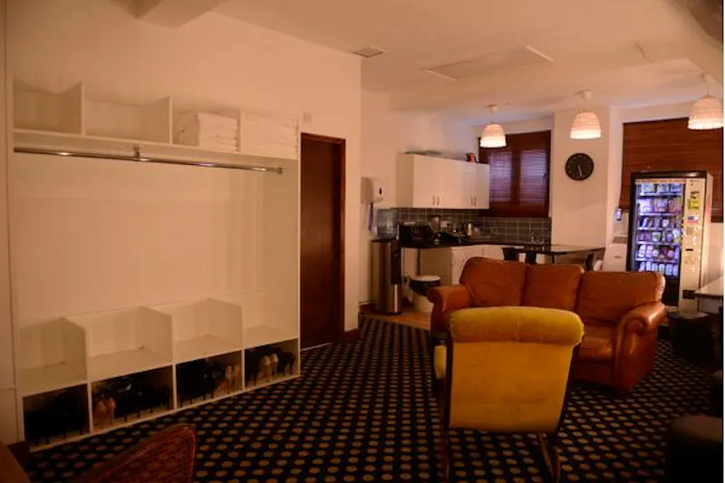 Shoreditch gentlemen's club, R785 (photo 31)